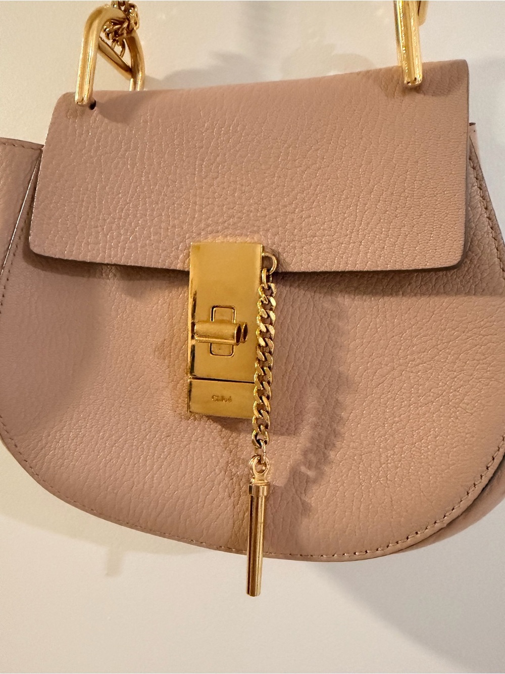 Chloe Small Drew Crossbody Bag in Nude Beige with Gold Hardware - Picture 3 of 7